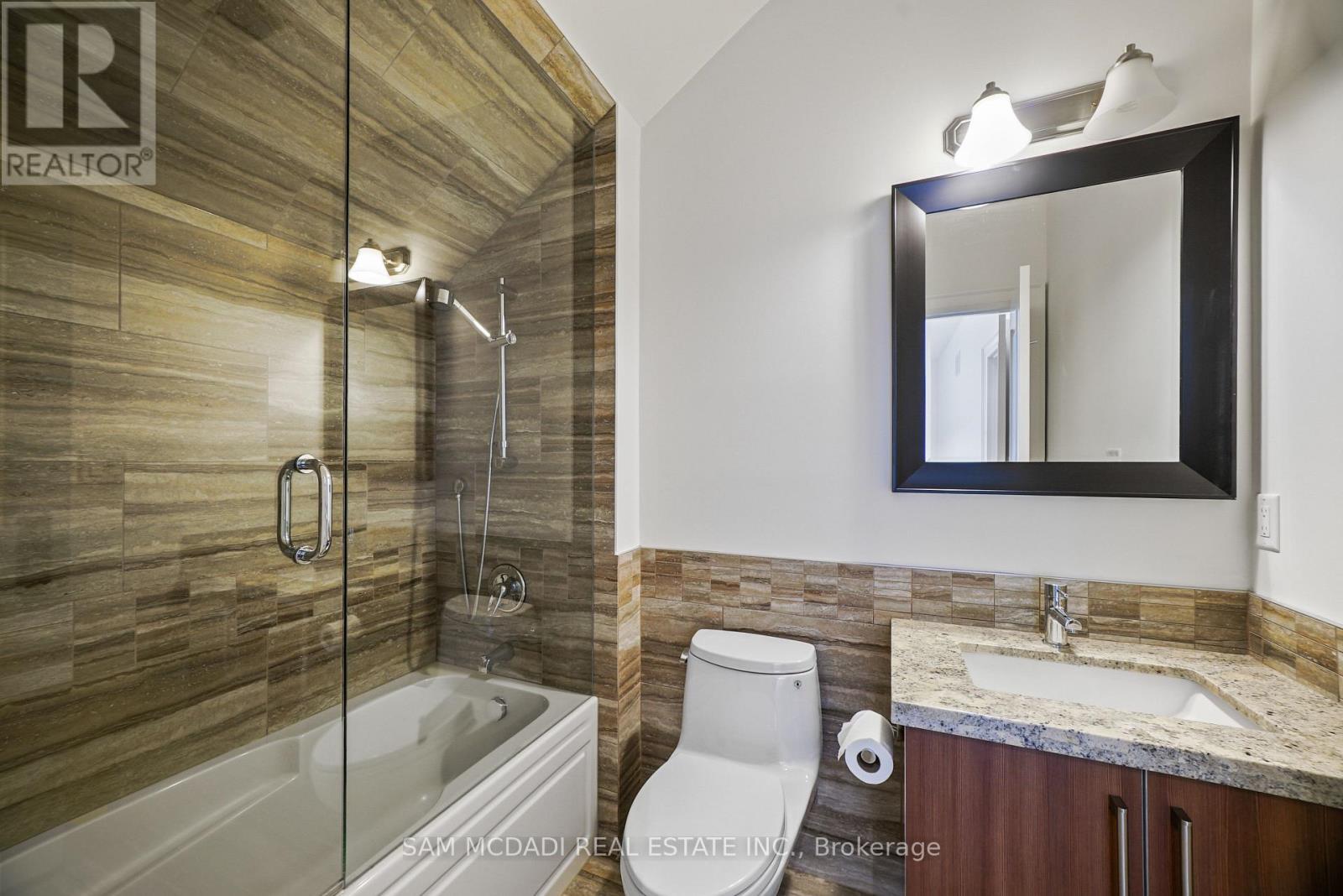 190 MAPLEWOOD ROAD - 35