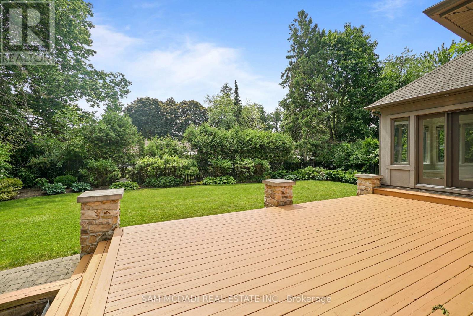 190 MAPLEWOOD ROAD - 47