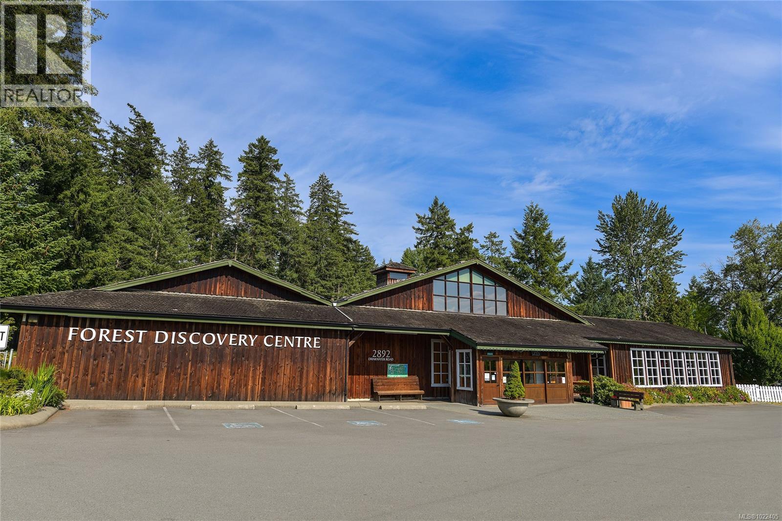 203 3226 COWICHAN LAKE Rd, Duncan