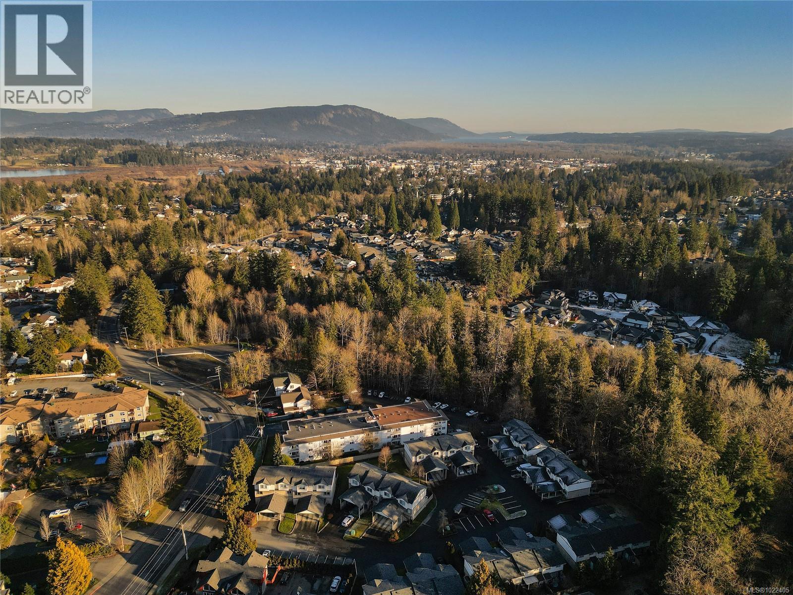 203 3226 COWICHAN LAKE Rd, Duncan