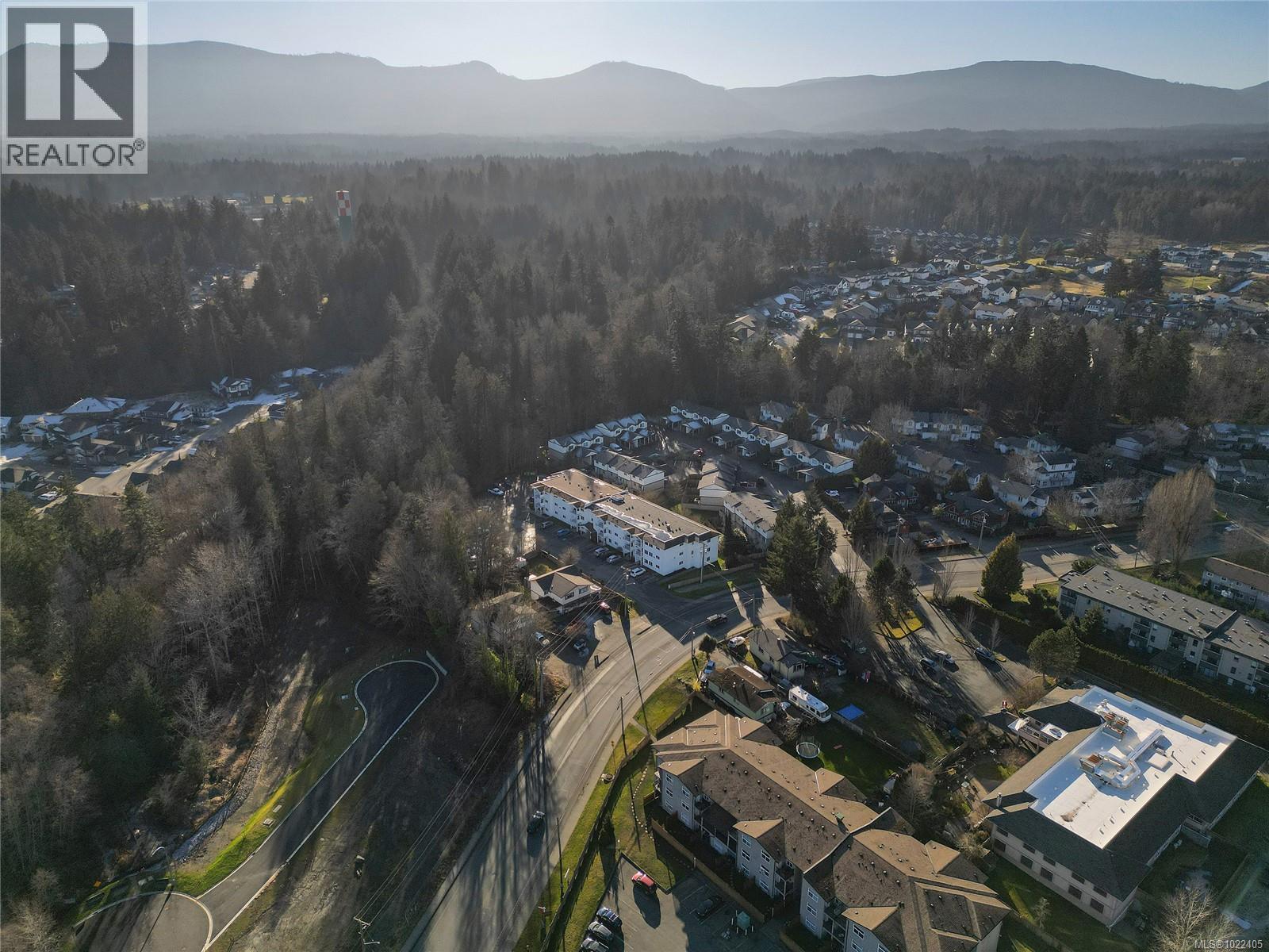 203 3226 COWICHAN LAKE Rd, Duncan