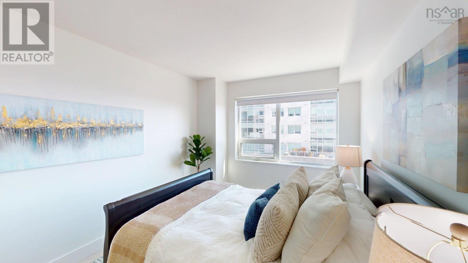 Property 15 of 49 of 504 15 Kings Wharf Place