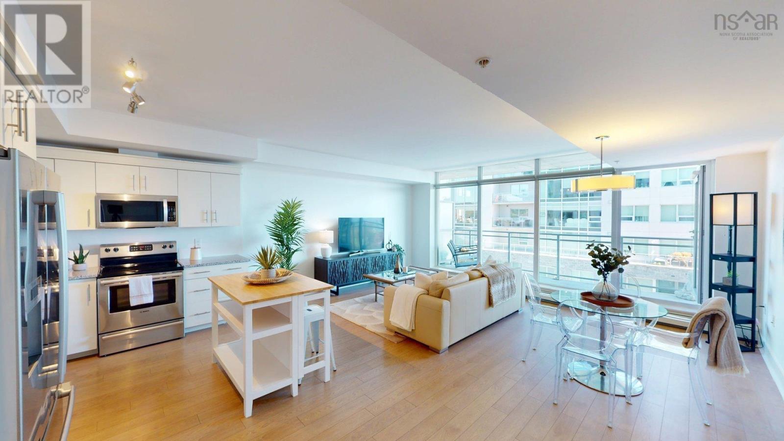 Property 5 of 49 of 504 15 Kings Wharf Place