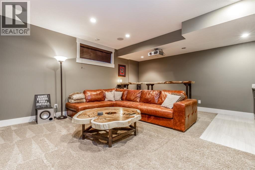 Single Family House for Sale in   Street SW Altadore Calgary 