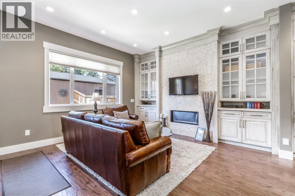 Single Family House for Sale in   Street SW Altadore Calgary 