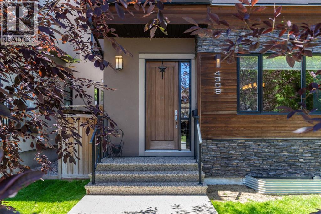 Single Family House for Sale in   Street SW Altadore Calgary 