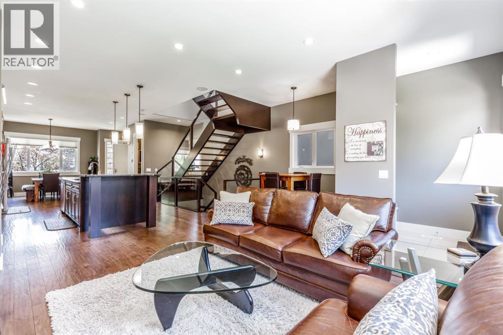 Single Family House for Sale in   Street SW Altadore Calgary 