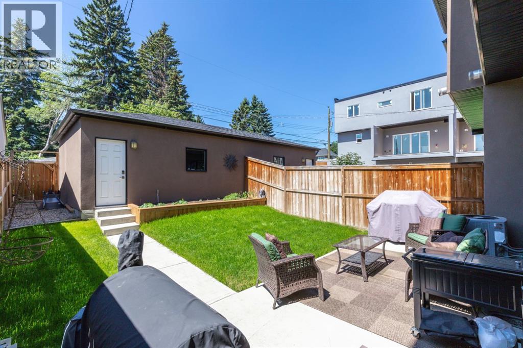 Single Family House for Sale in   Street SW Altadore Calgary 