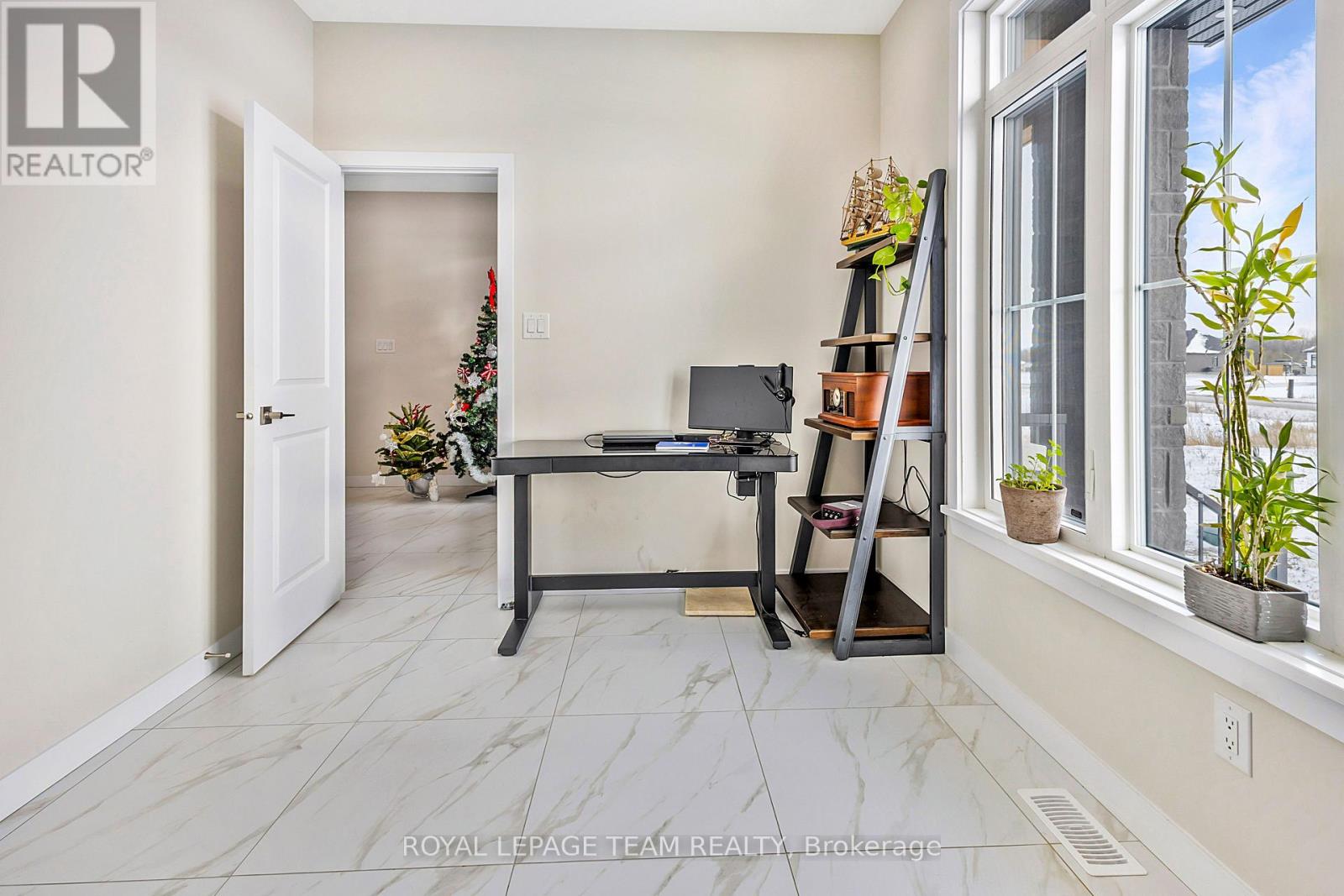 224 TRUDEAU CRESCENT - 38
