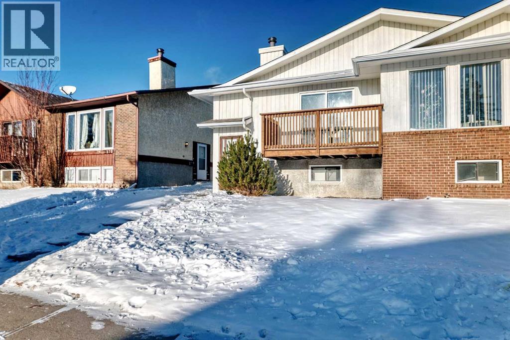 Single Family House Bi-level for Sale in  Castlebrook Way NE Castleridge Calgary 