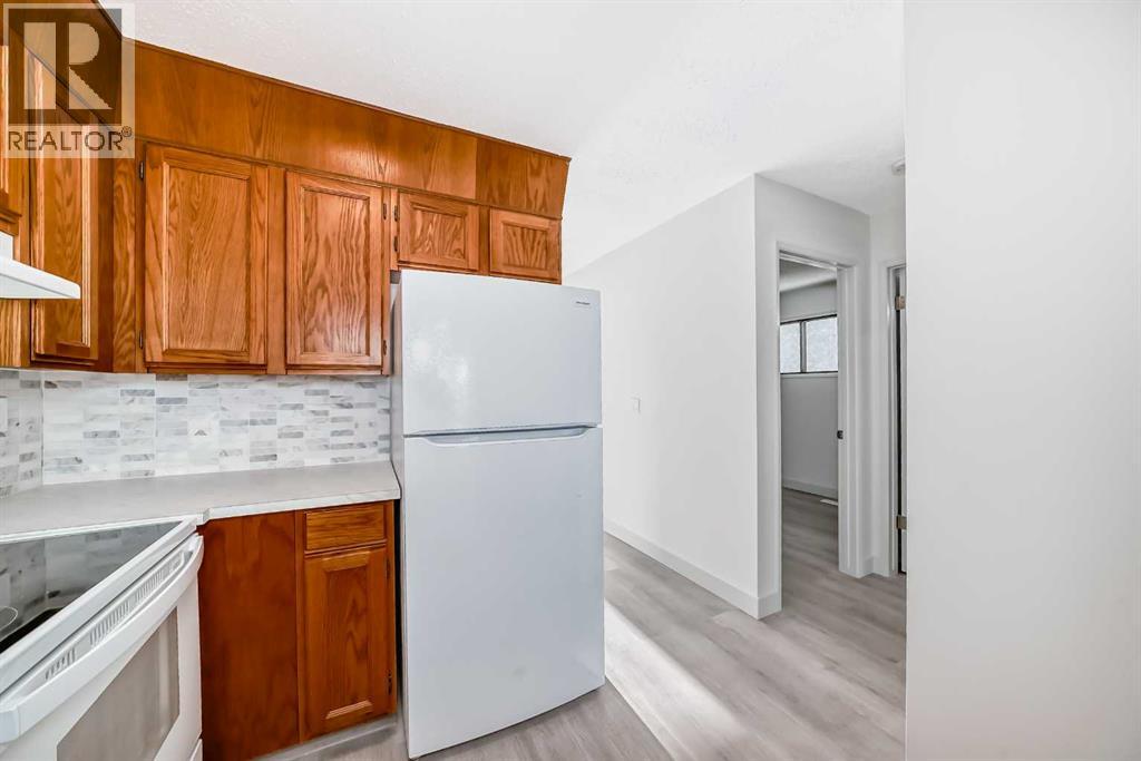 Single Family House Bi-level for Sale in  Castlebrook Way NE Castleridge Calgary 