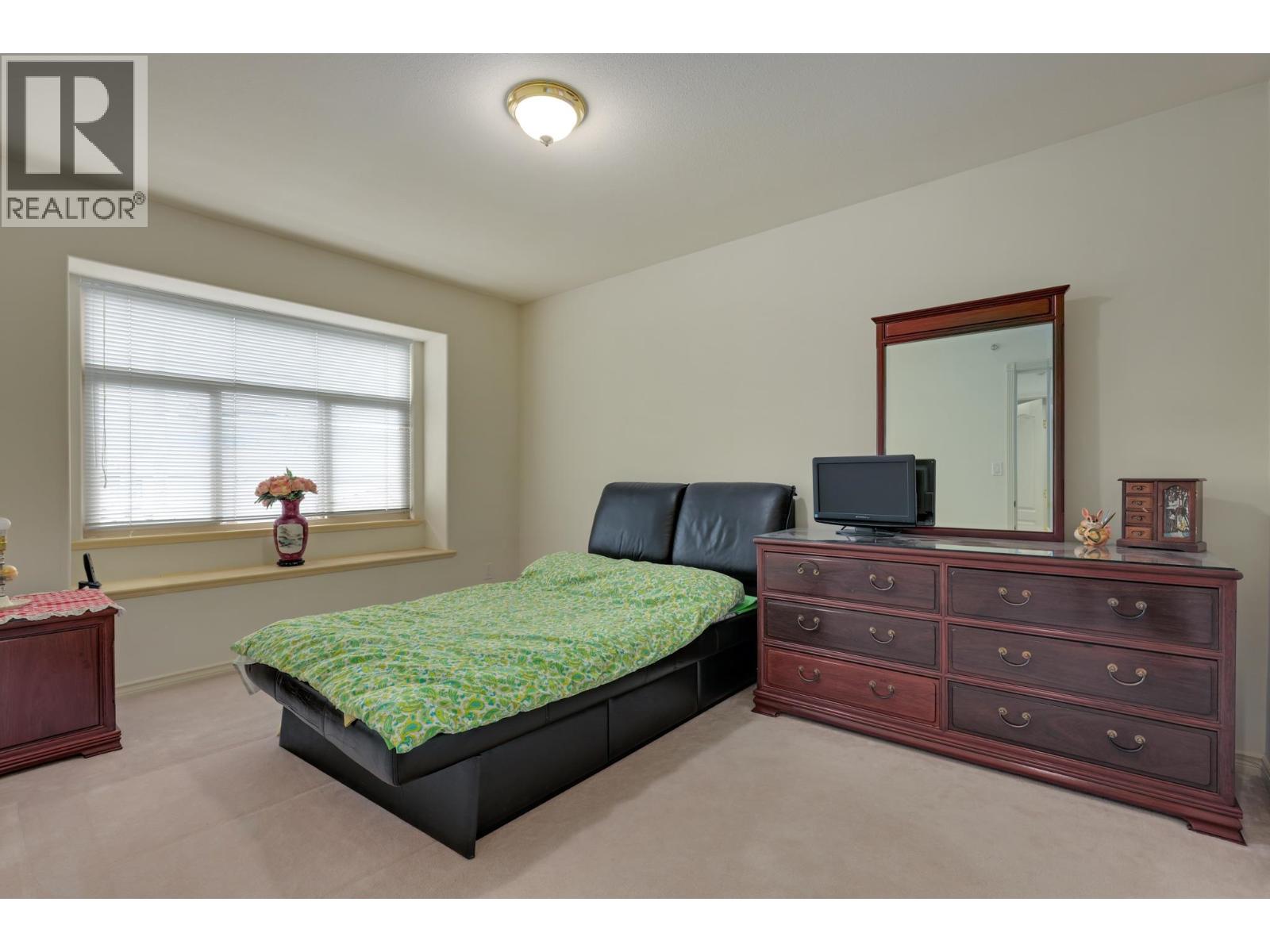 8369 SHAUGHNESSY STREET, Vancouver