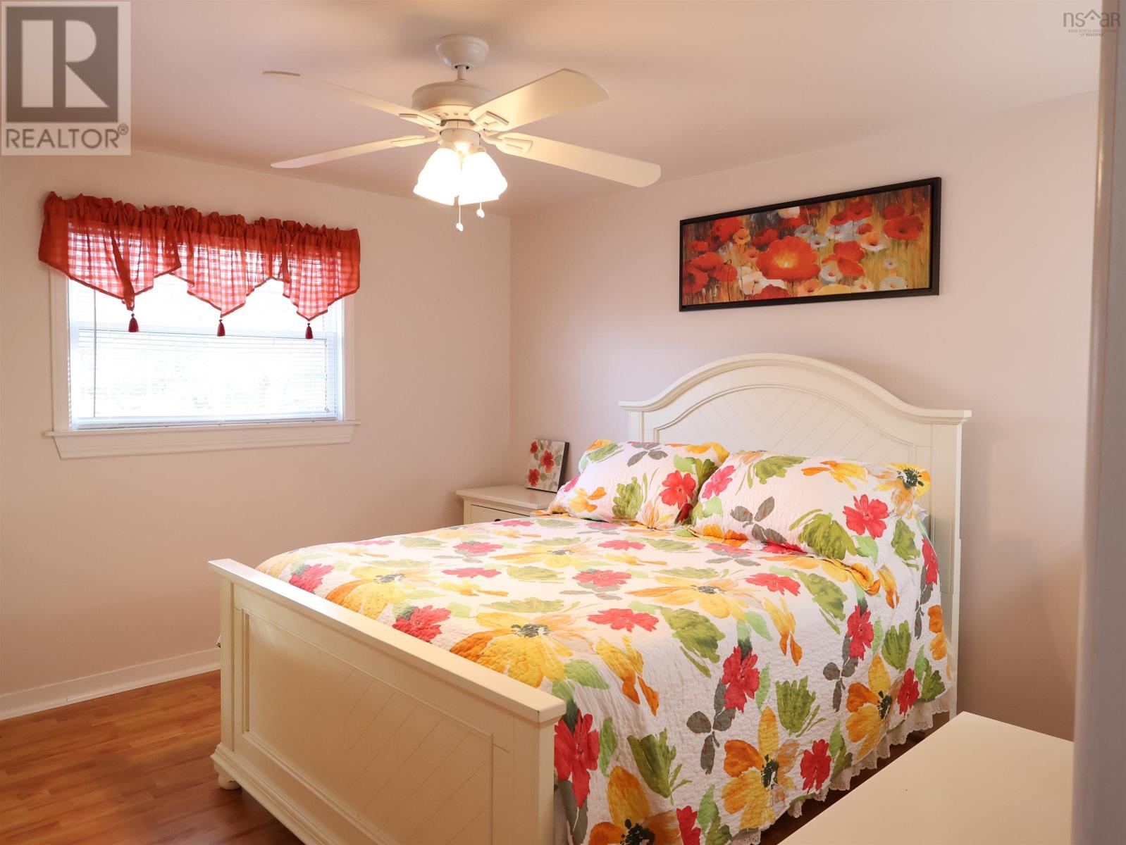 Property 16 of 32 of 30 Harold Street