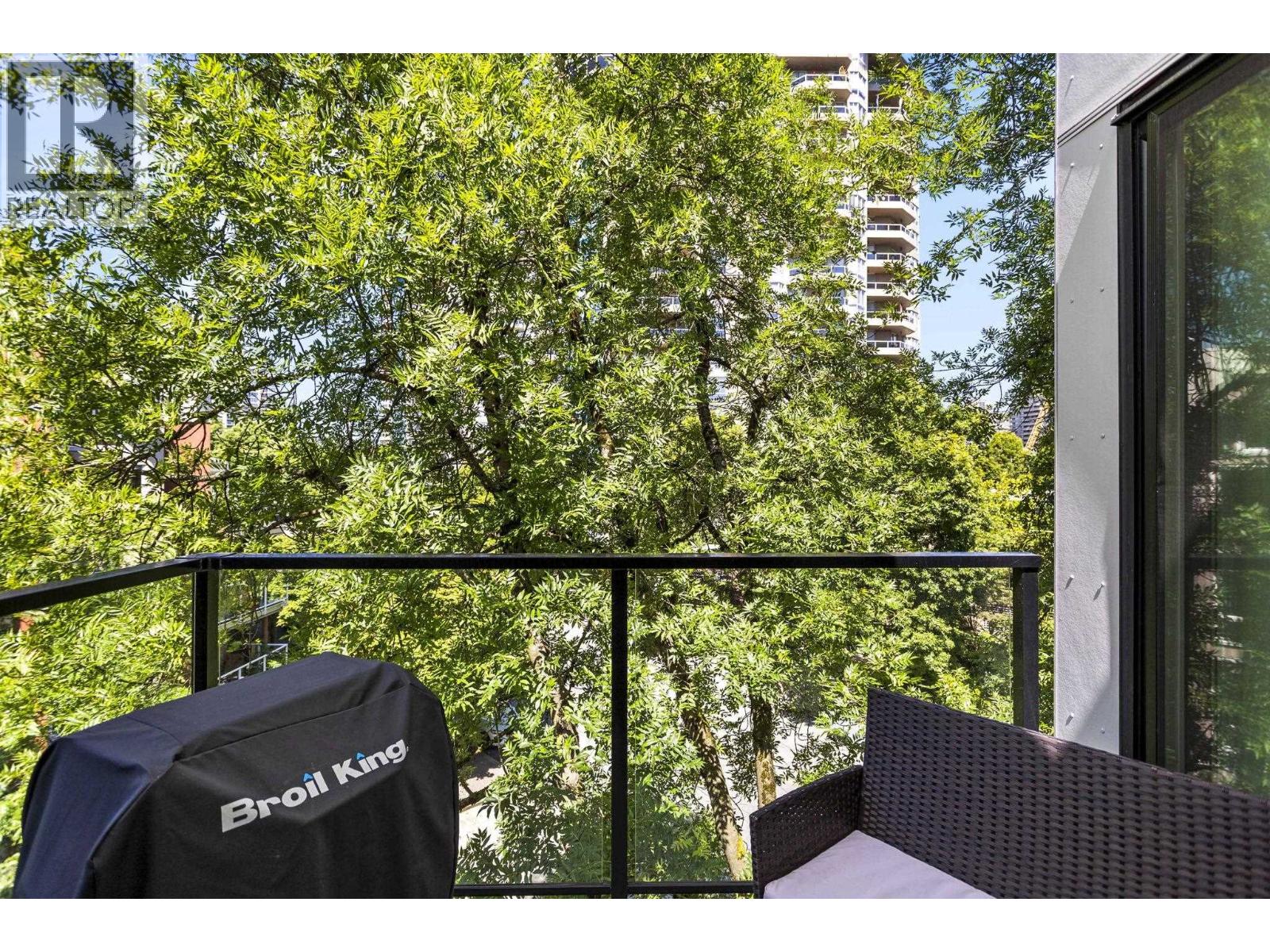 426 1150 QUAYSIDE DRIVE, New Westminster