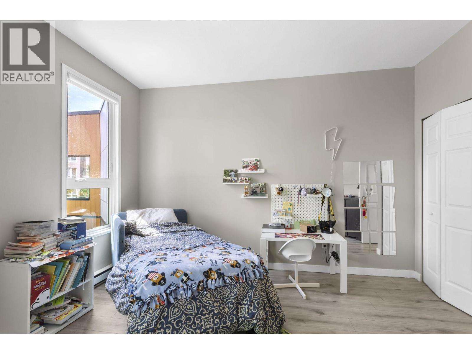 426 1150 QUAYSIDE DRIVE, New Westminster