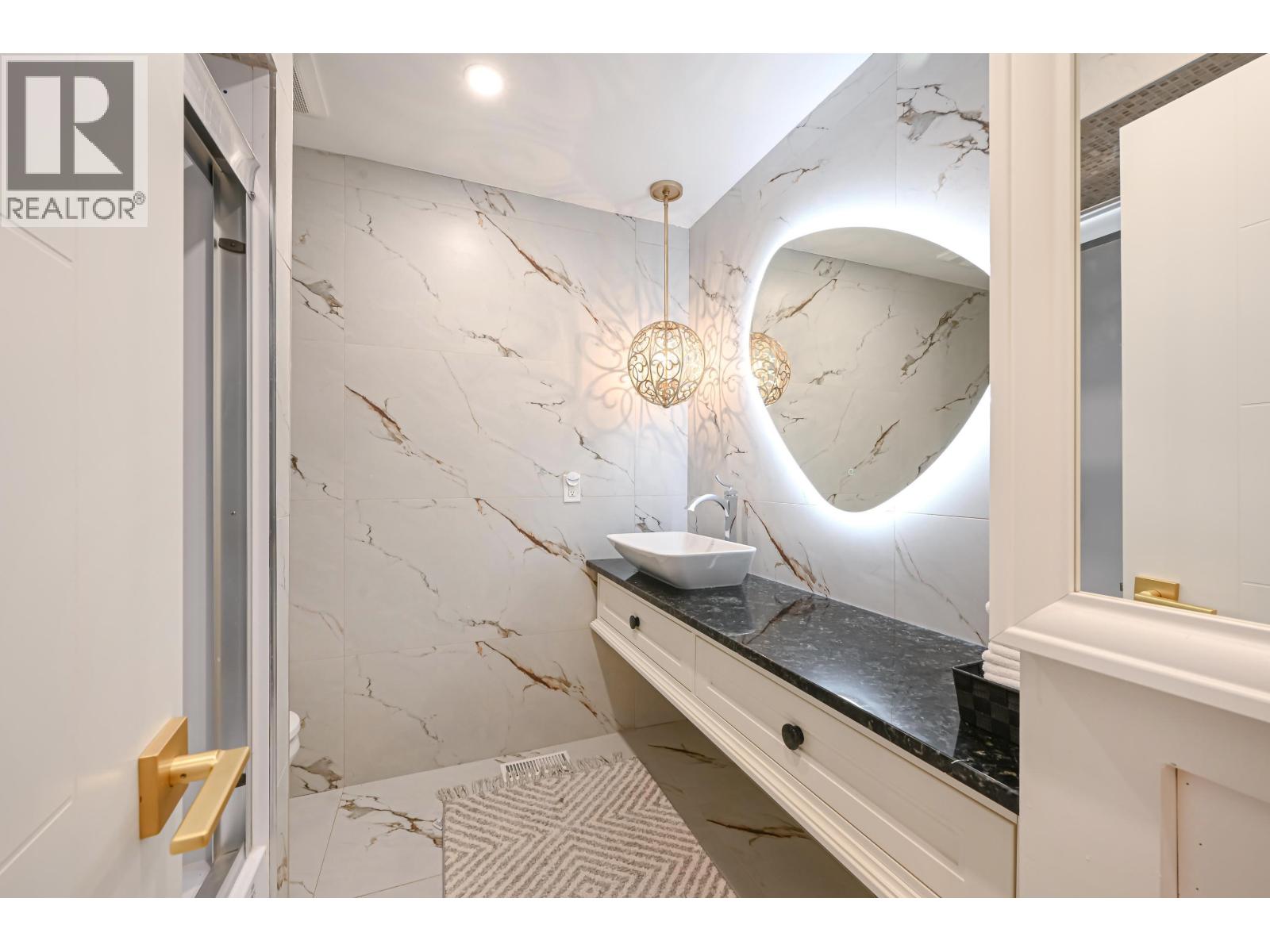 1409 WINDSOR CRESCENT, Delta