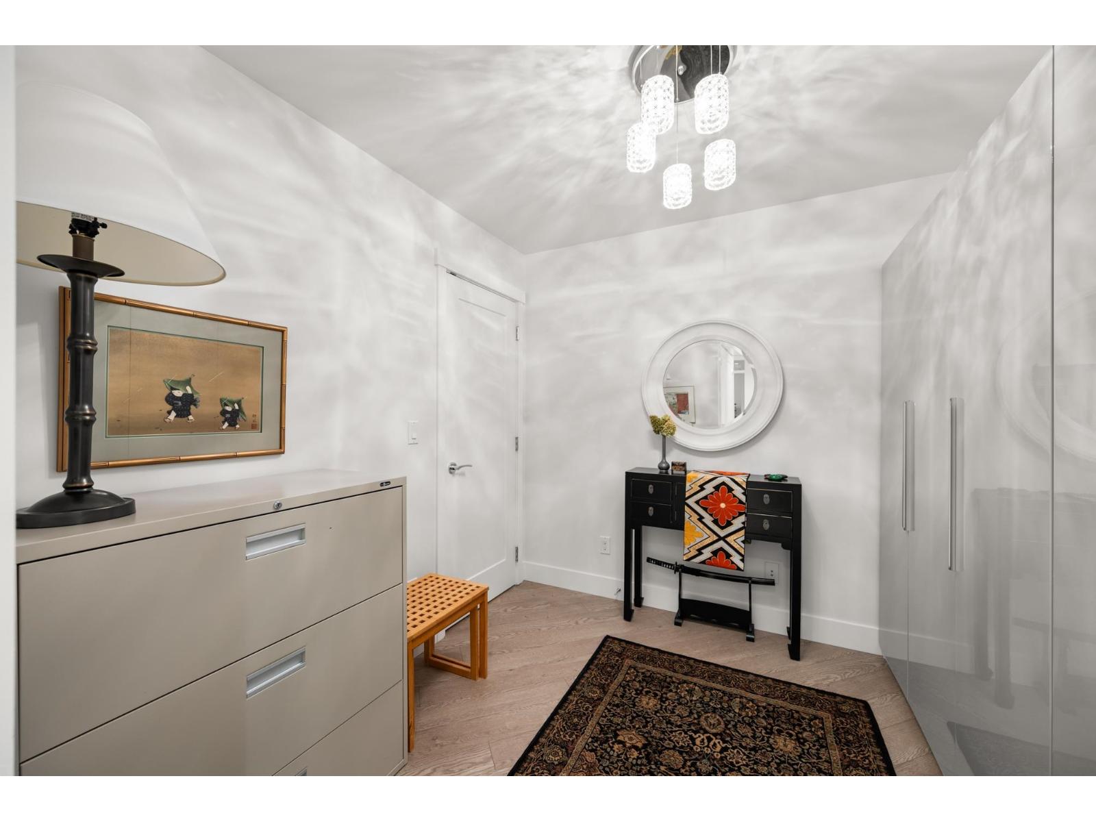 413 14855 THRIFT AVENUE, White Rock