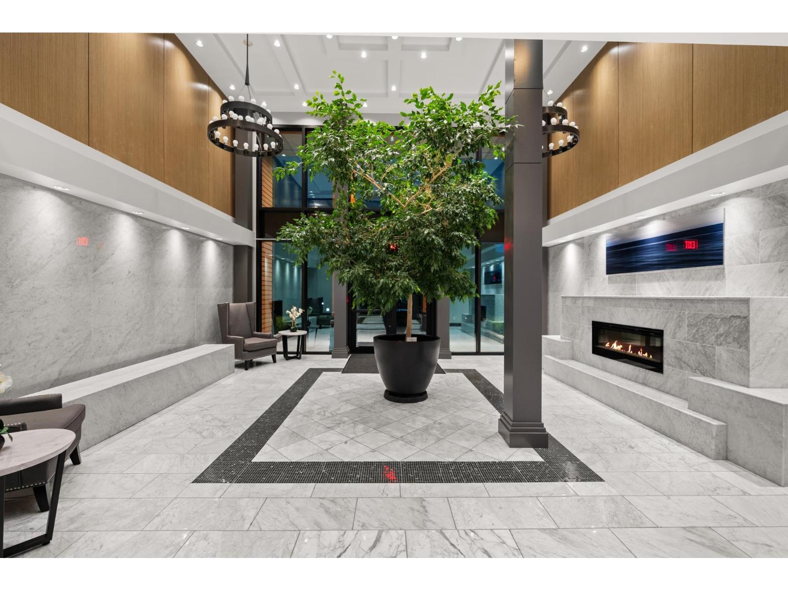 413 14855 THRIFT AVENUE, White Rock