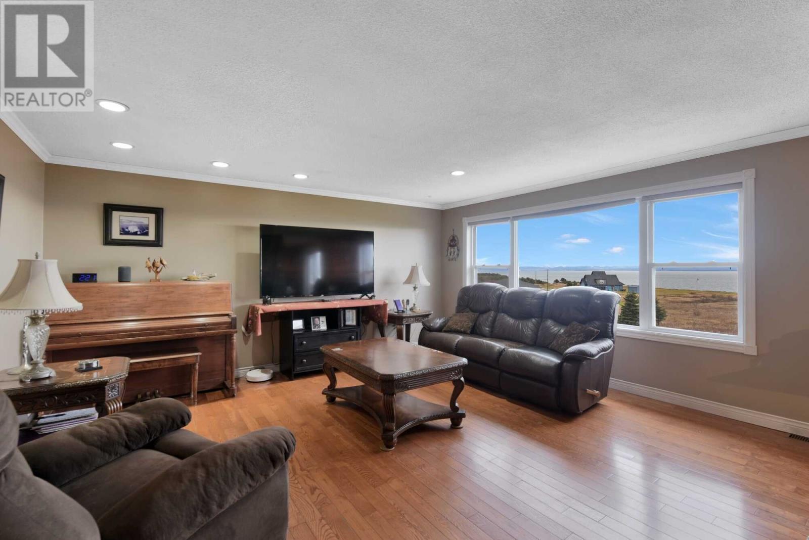 371 Kippens Road - Image 3