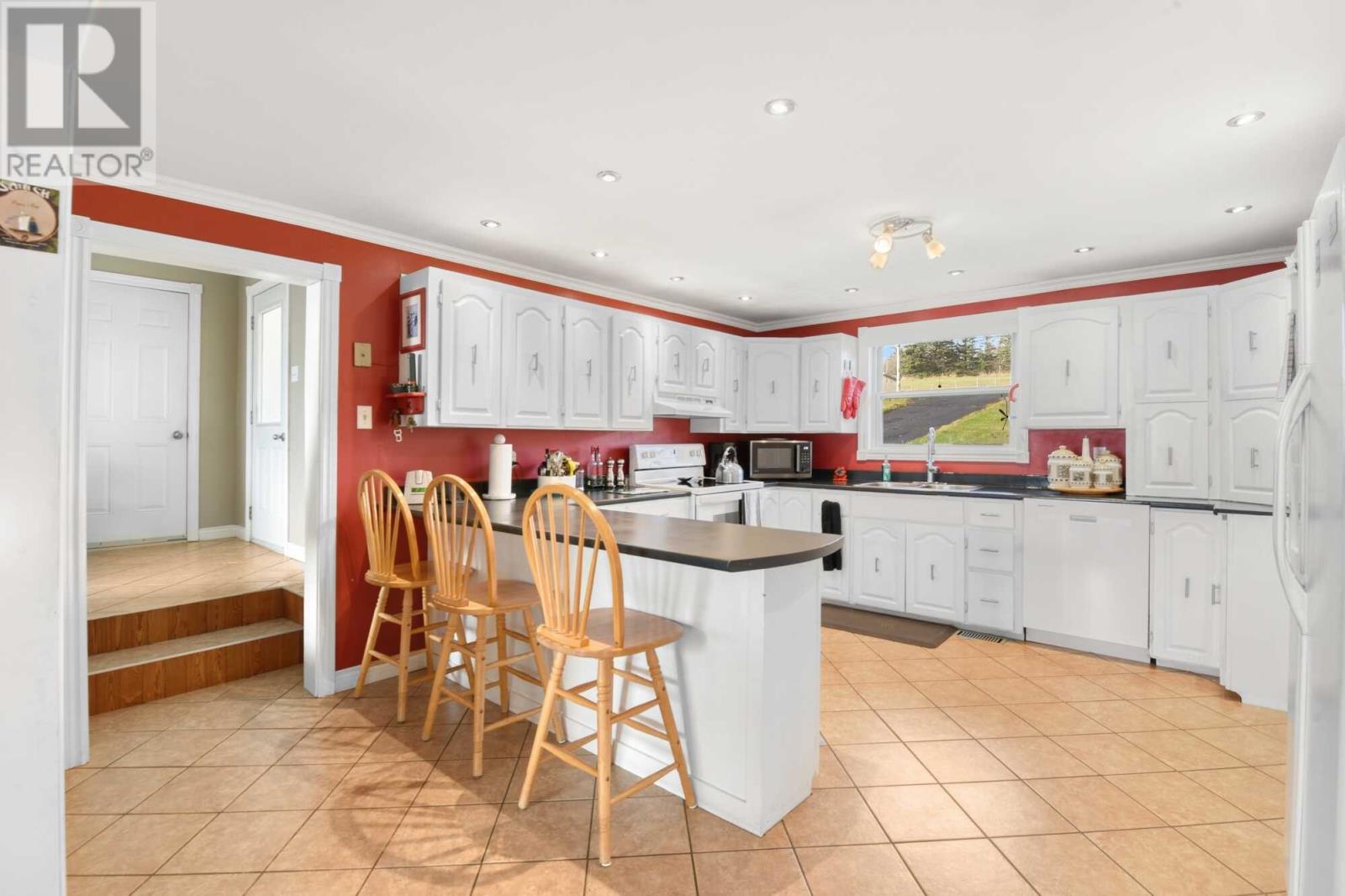 371 Kippens Road - Image 6