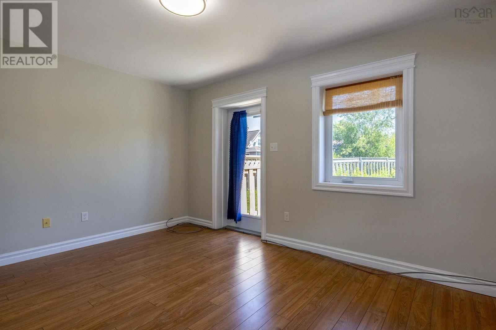 Property 17 of 26 of 1 88 Main Street