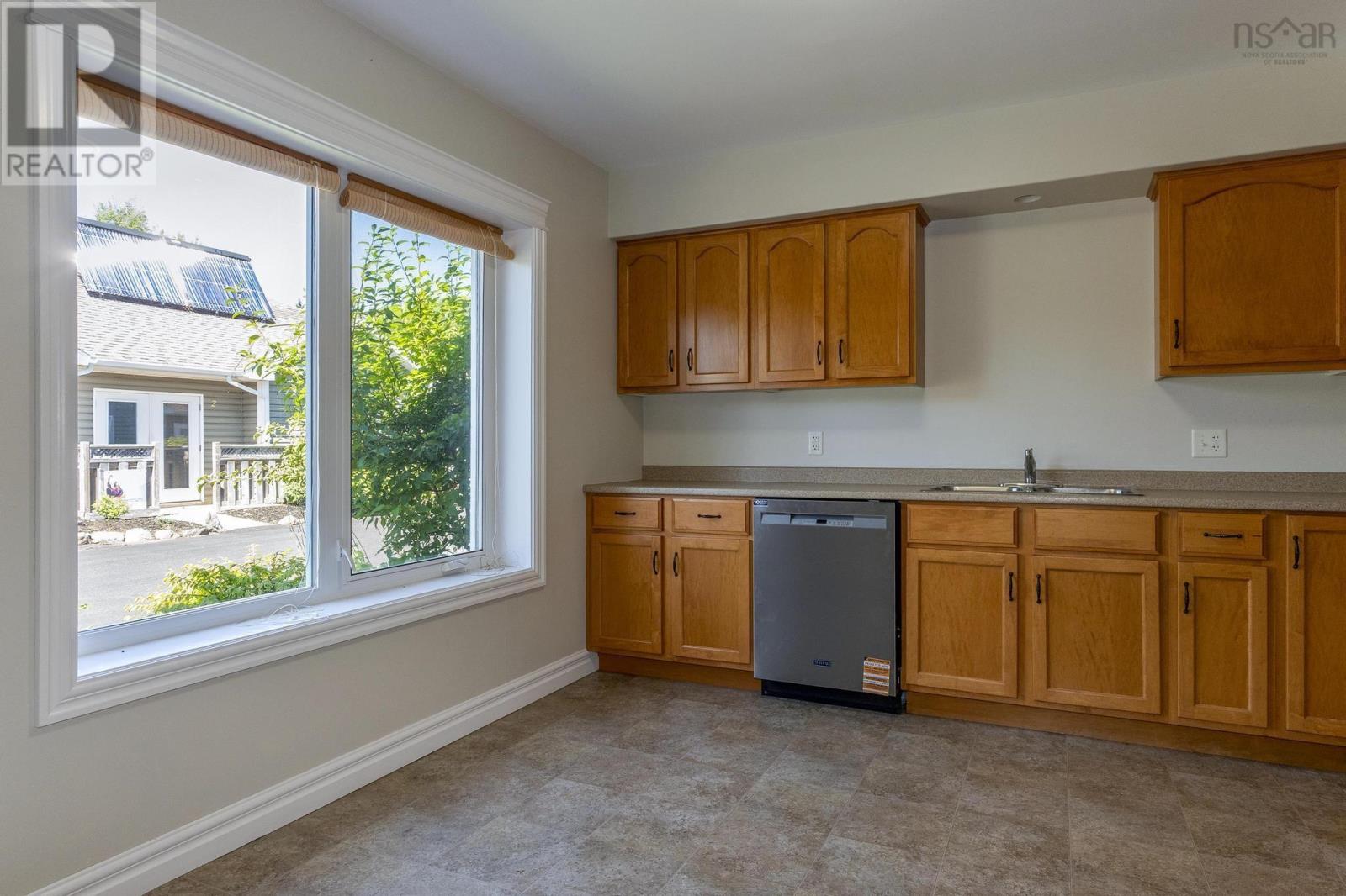 Property 4 of 26 of 1 88 Main Street