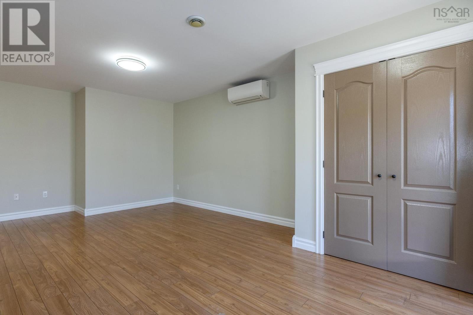 Property 9 of 26 of 1 88 Main Street