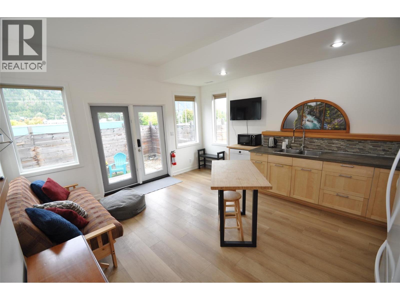 1211 Front Street, Nelson