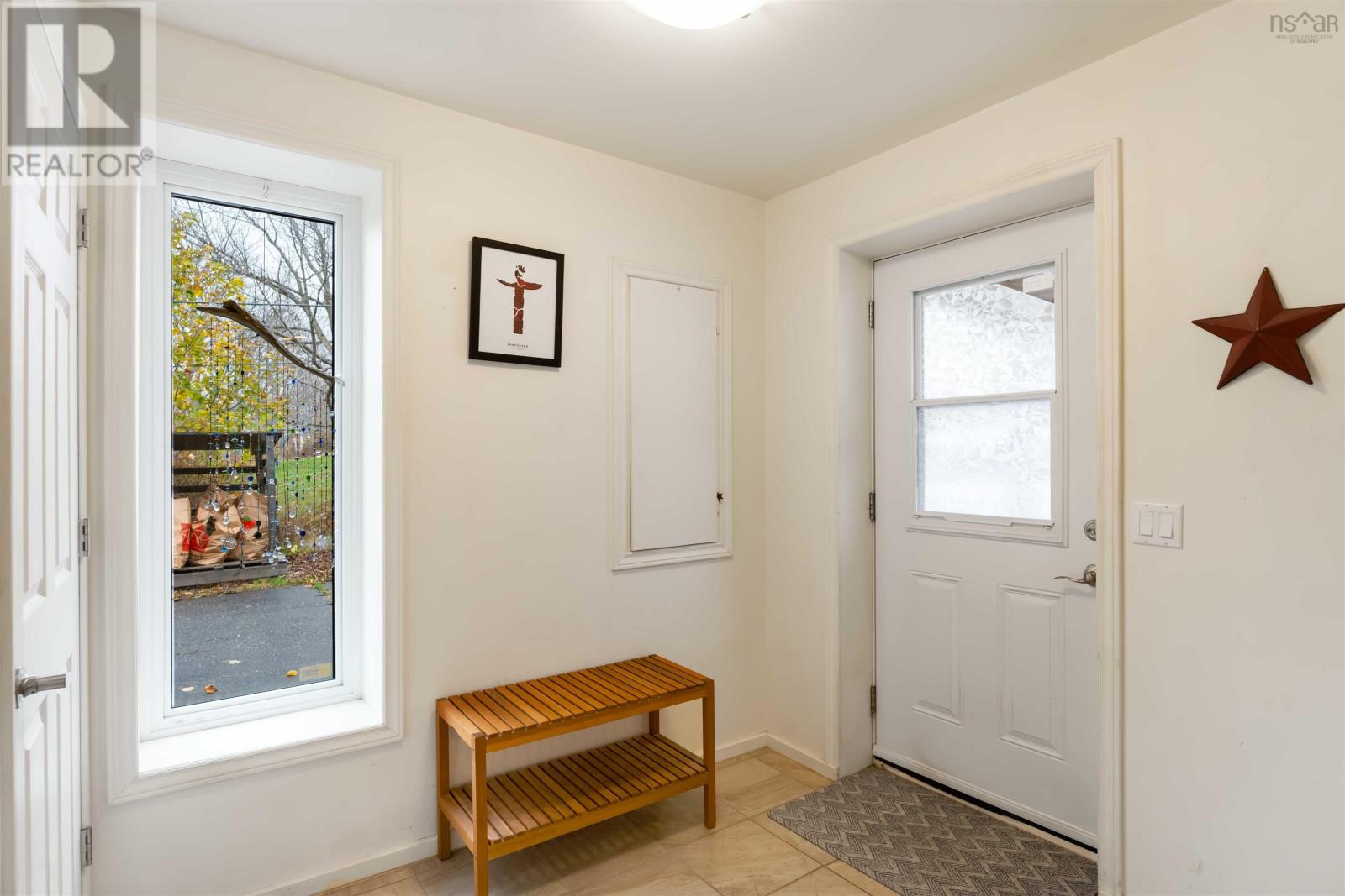 Property 22 of 47 of 10 Sunset Drive