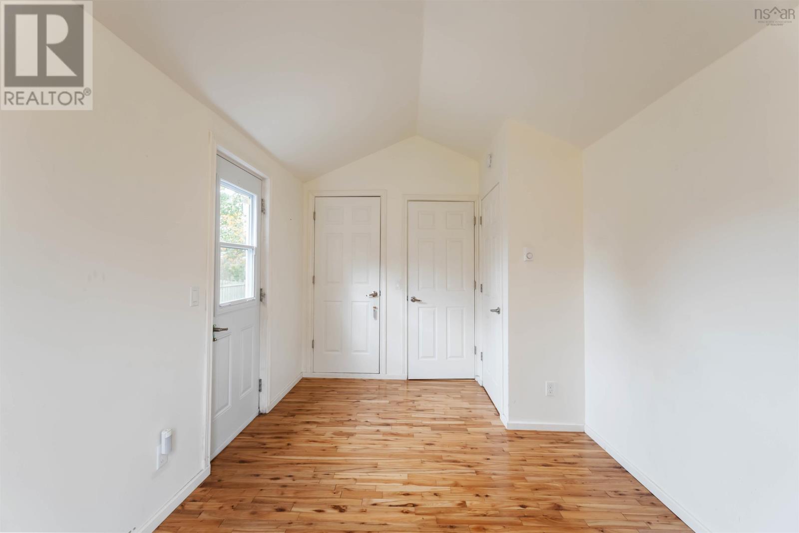 Property 4 of 47 of 10 Sunset Drive