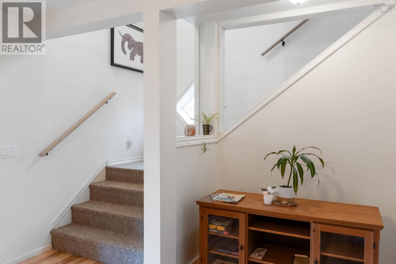 Property 3 of 47 of 10 Sunset Drive