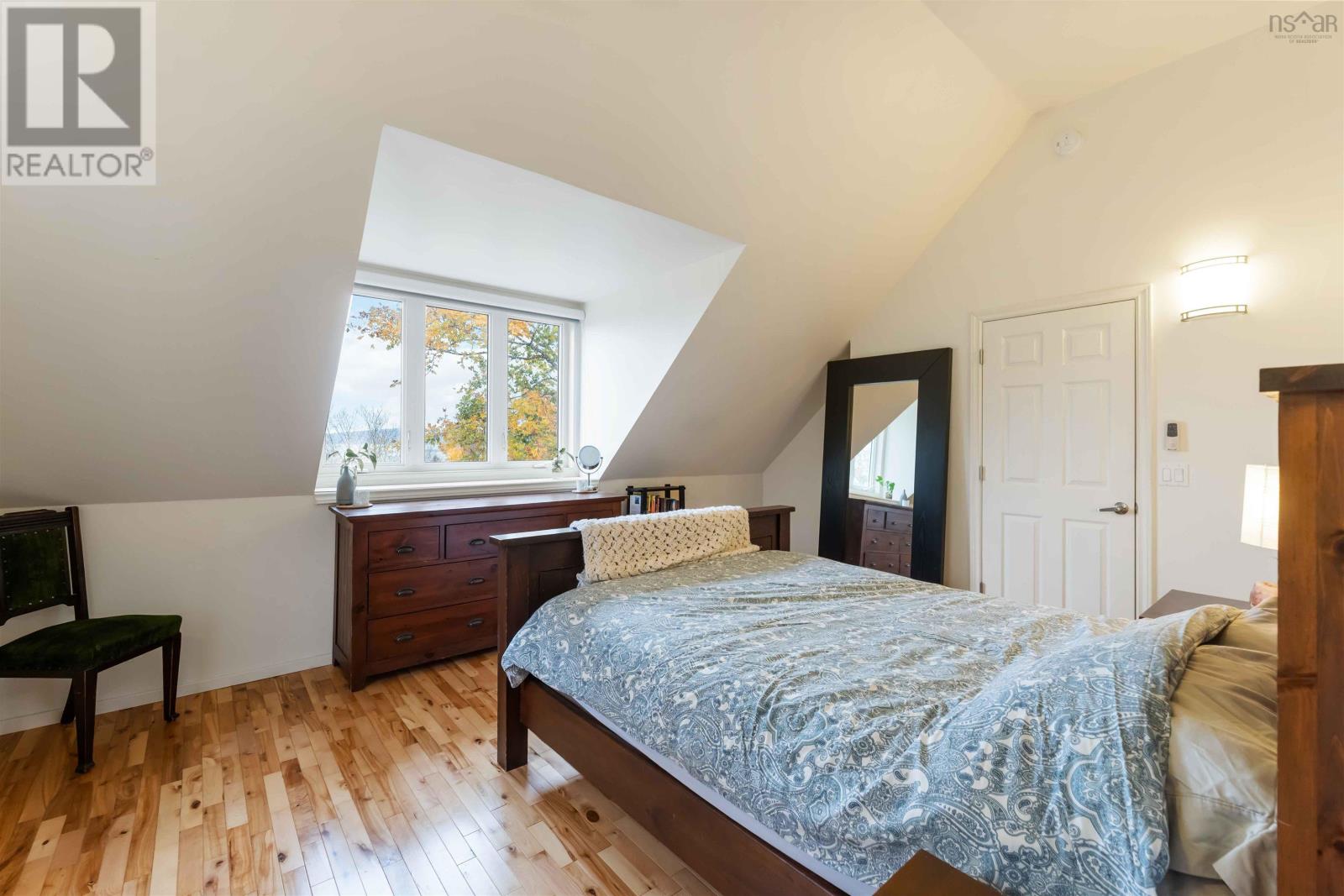 Property 36 of 47 of 10 Sunset Drive