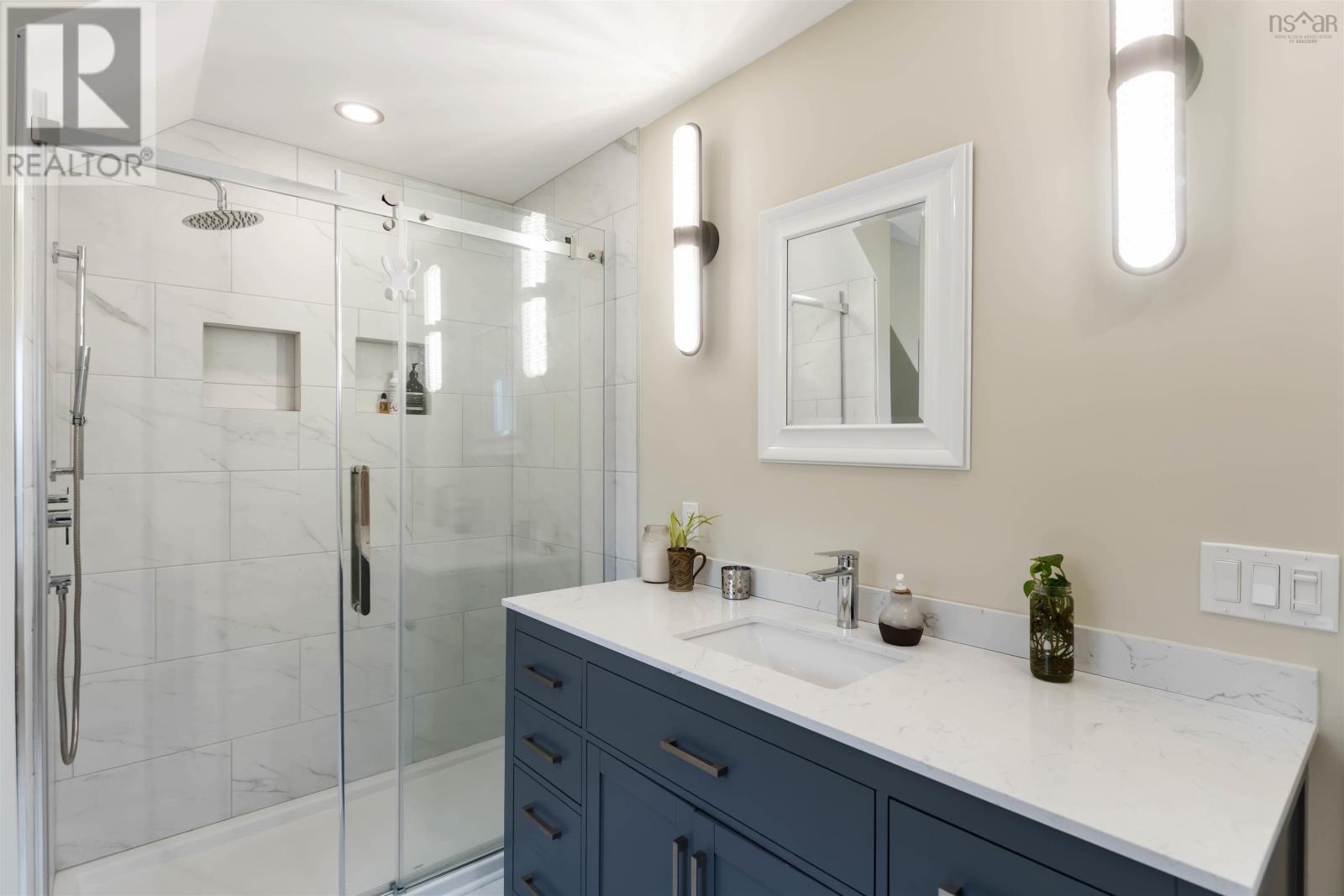 Property 23 of 47 of 10 Sunset Drive