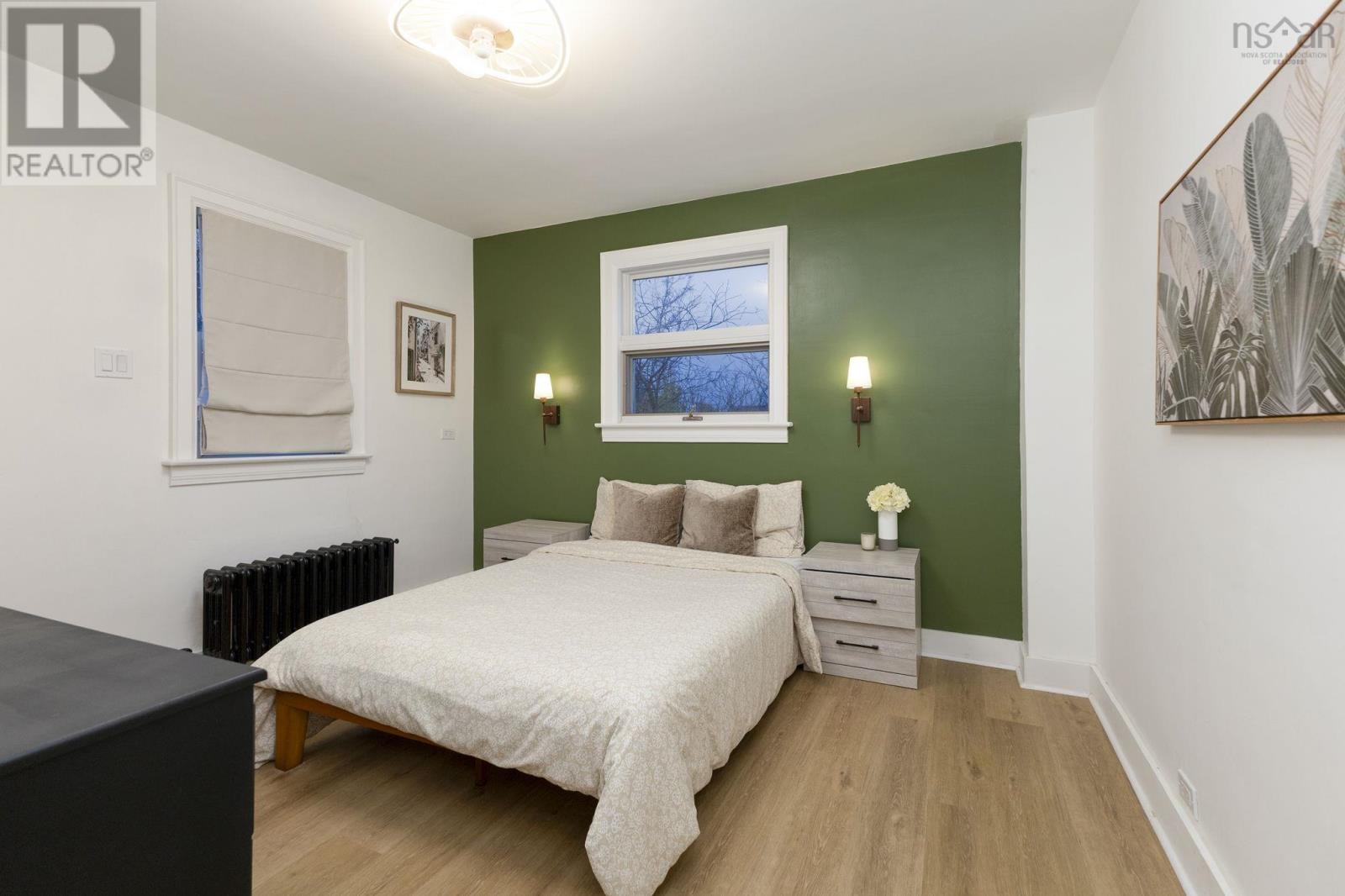 Property 29 of 41 of 32 Archibald Street