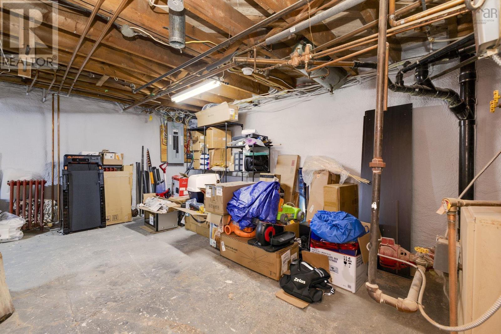 Property 20 of 41 of 32 Archibald Street