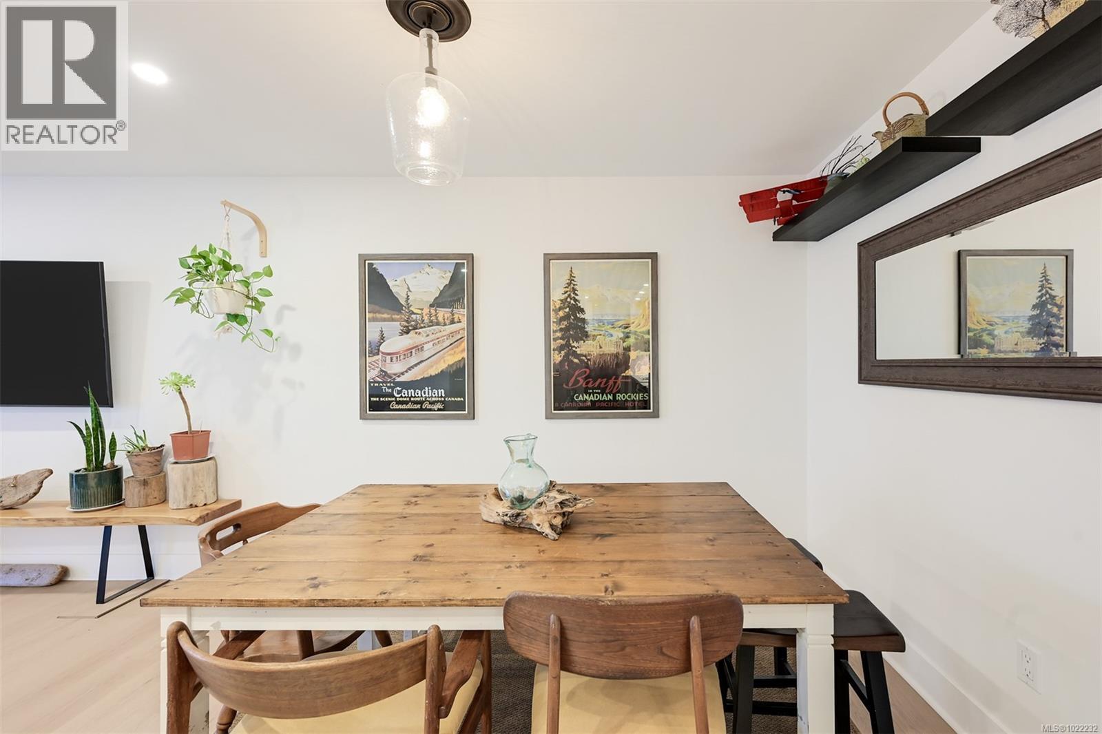 311 3255 Glasgow Ave, Saanich