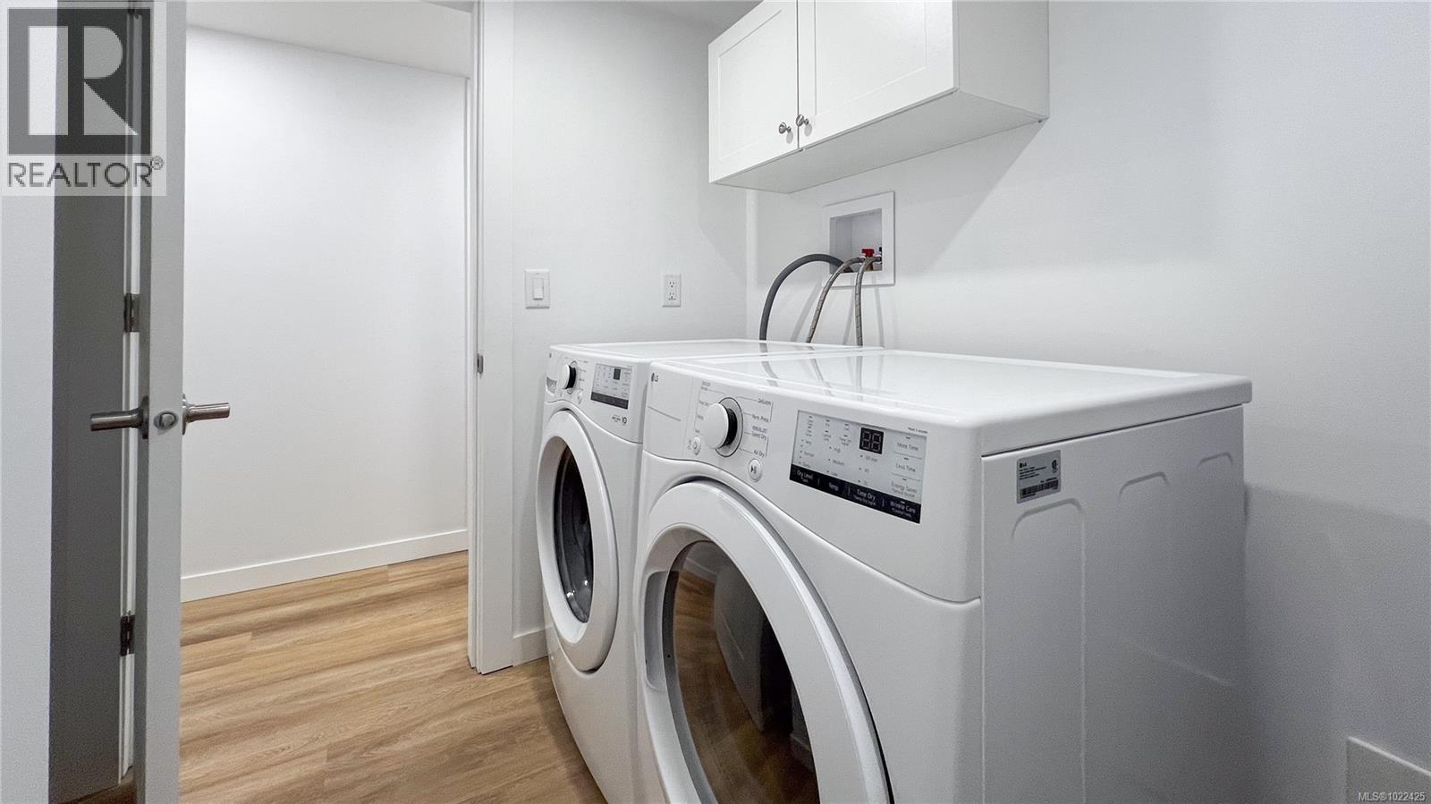 #48 2785 WALLBANK RD - 23