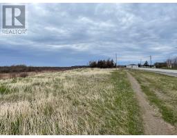 104-106 Main Road thumbnail 4