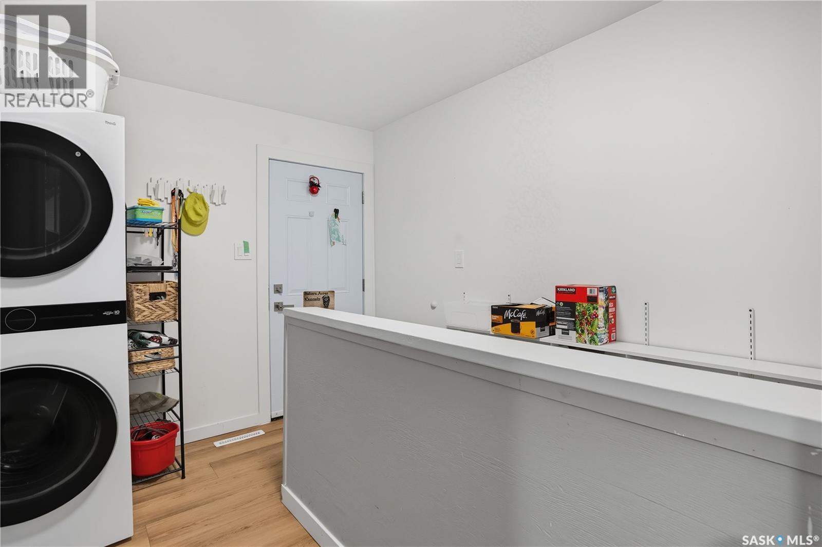 16 Walsh STREET — photo 18