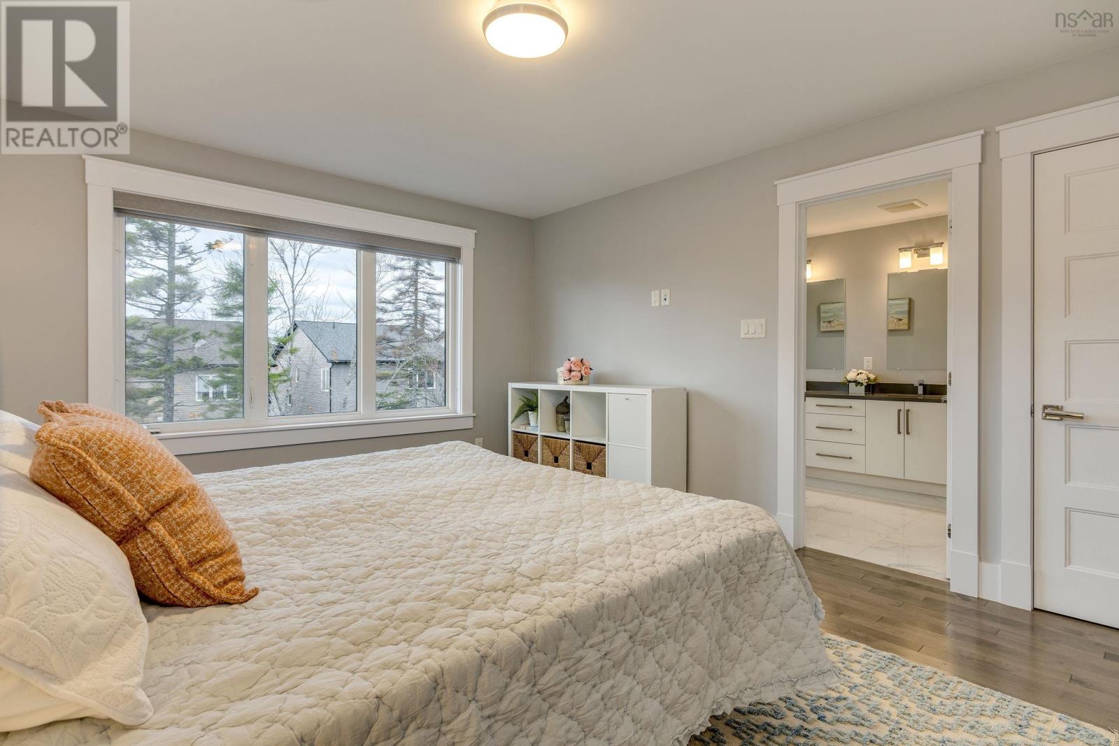 Property 37 of 47 of 99 Tilbury Avenue