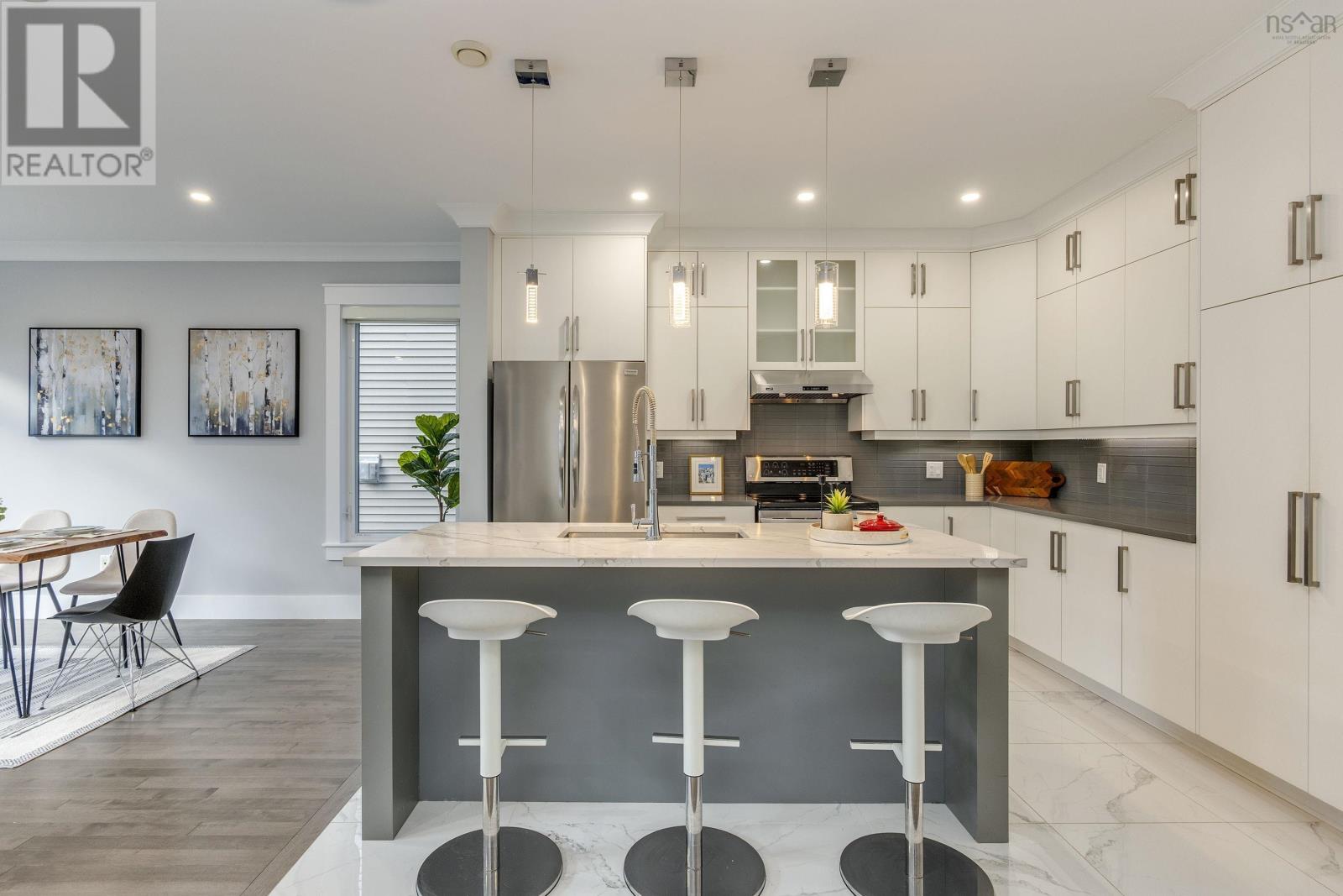 Property 36 of 47 of 99 Tilbury Avenue