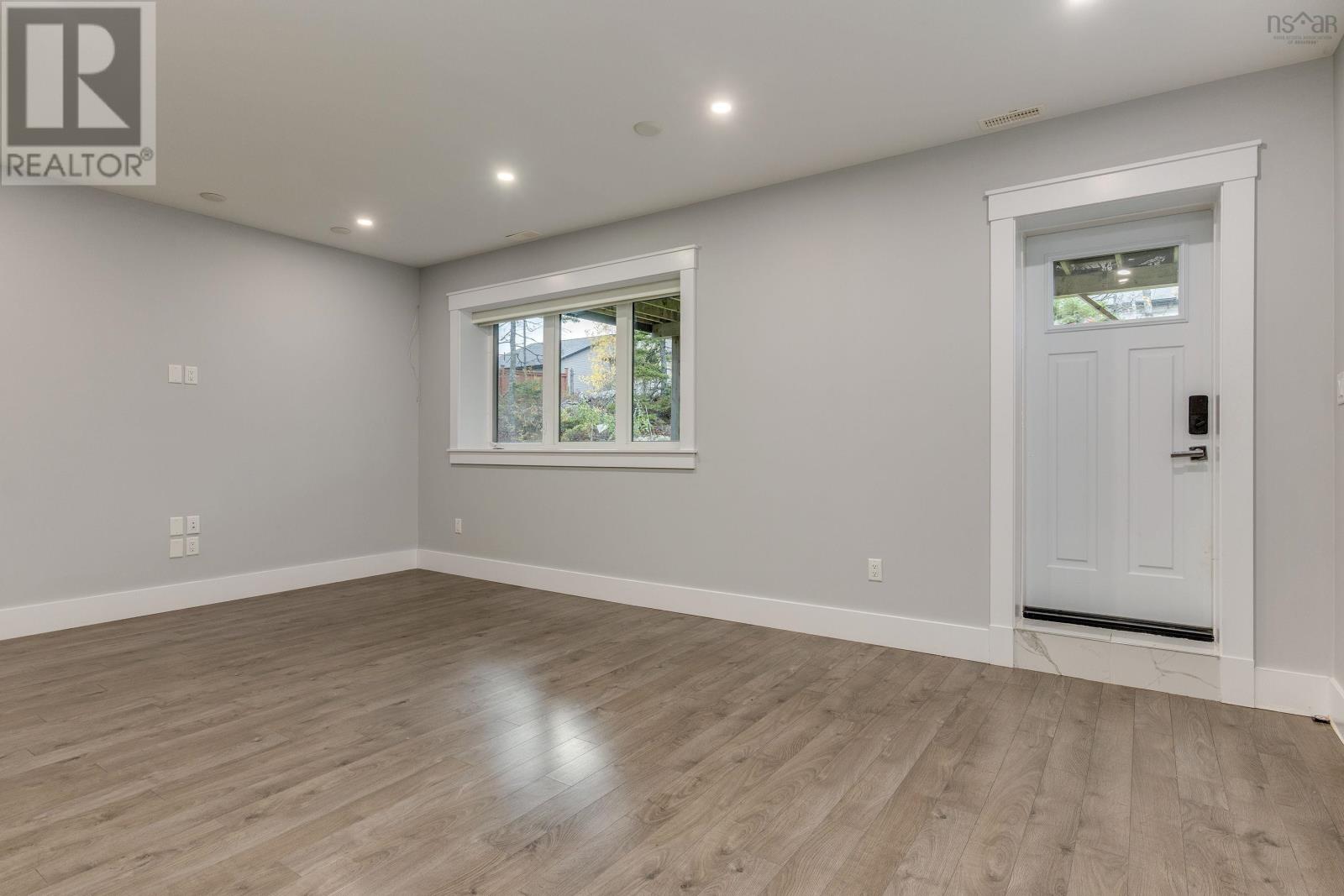 Property 20 of 47 of 99 Tilbury Avenue