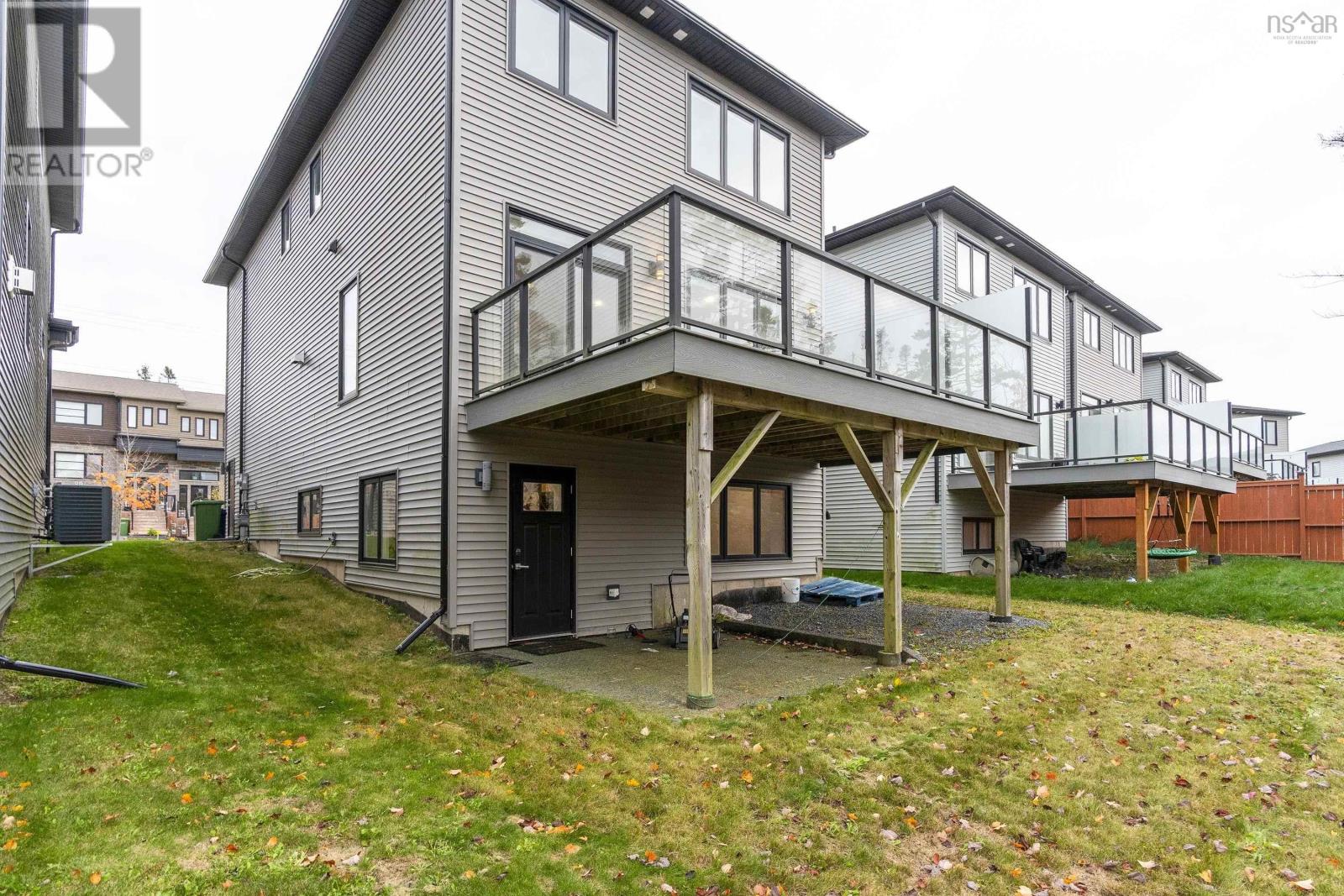 Property 6 of 47 of 99 Tilbury Avenue