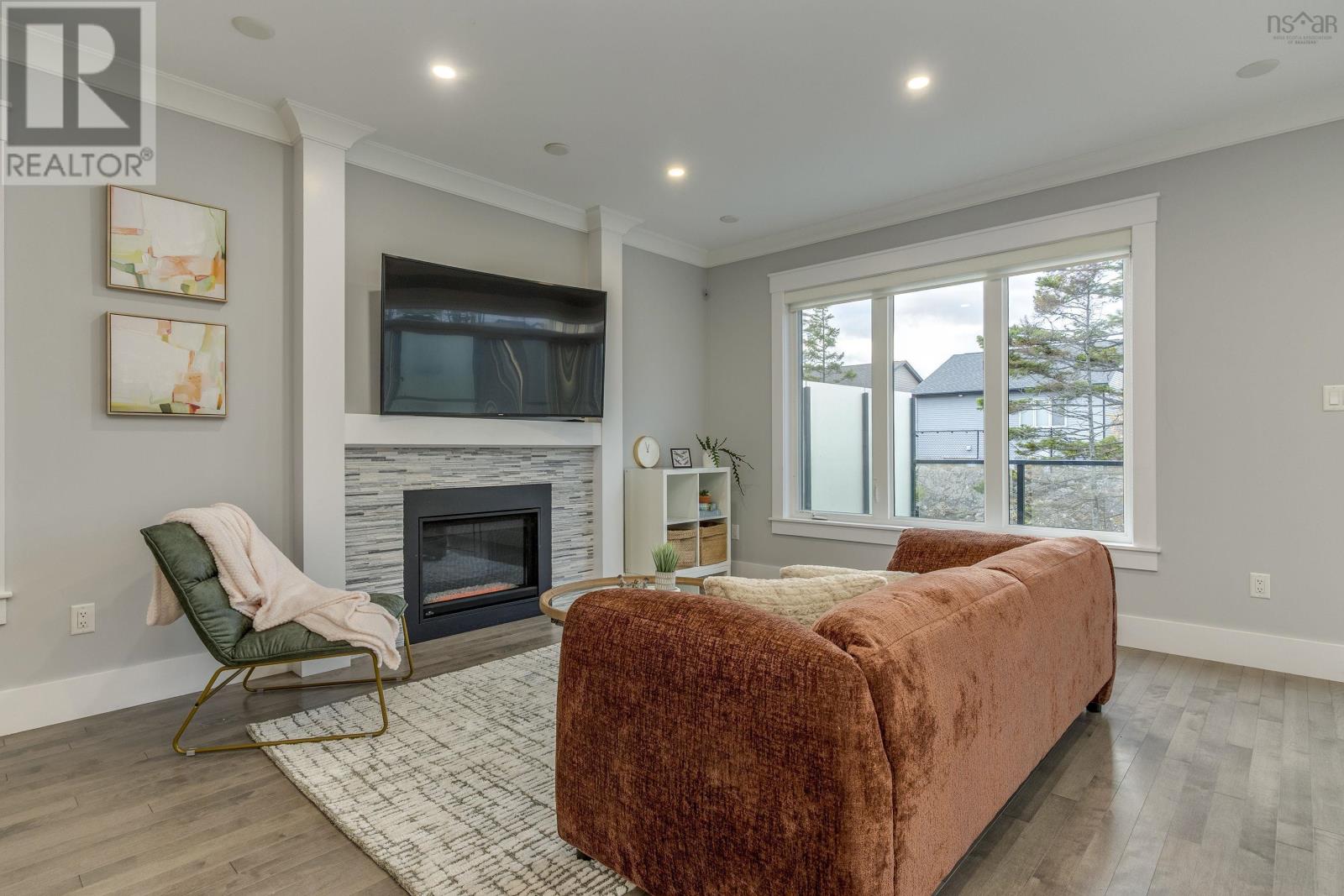 Property 25 of 47 of 99 Tilbury Avenue