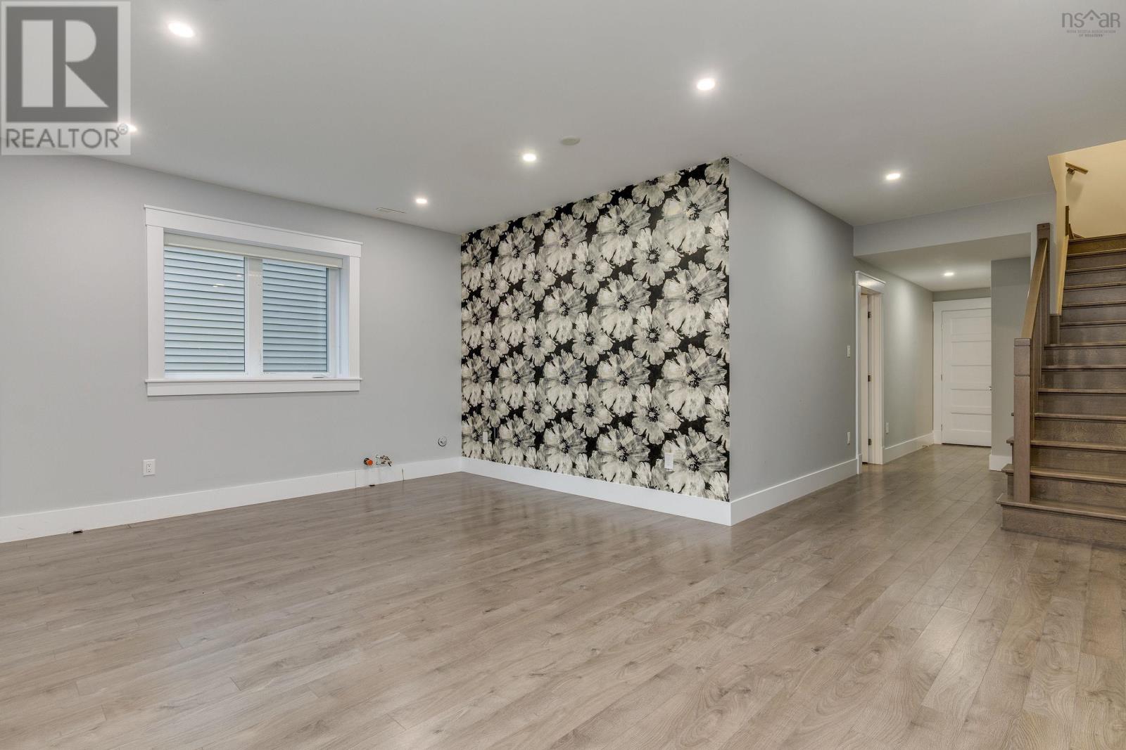 Property 44 of 47 of 99 Tilbury Avenue