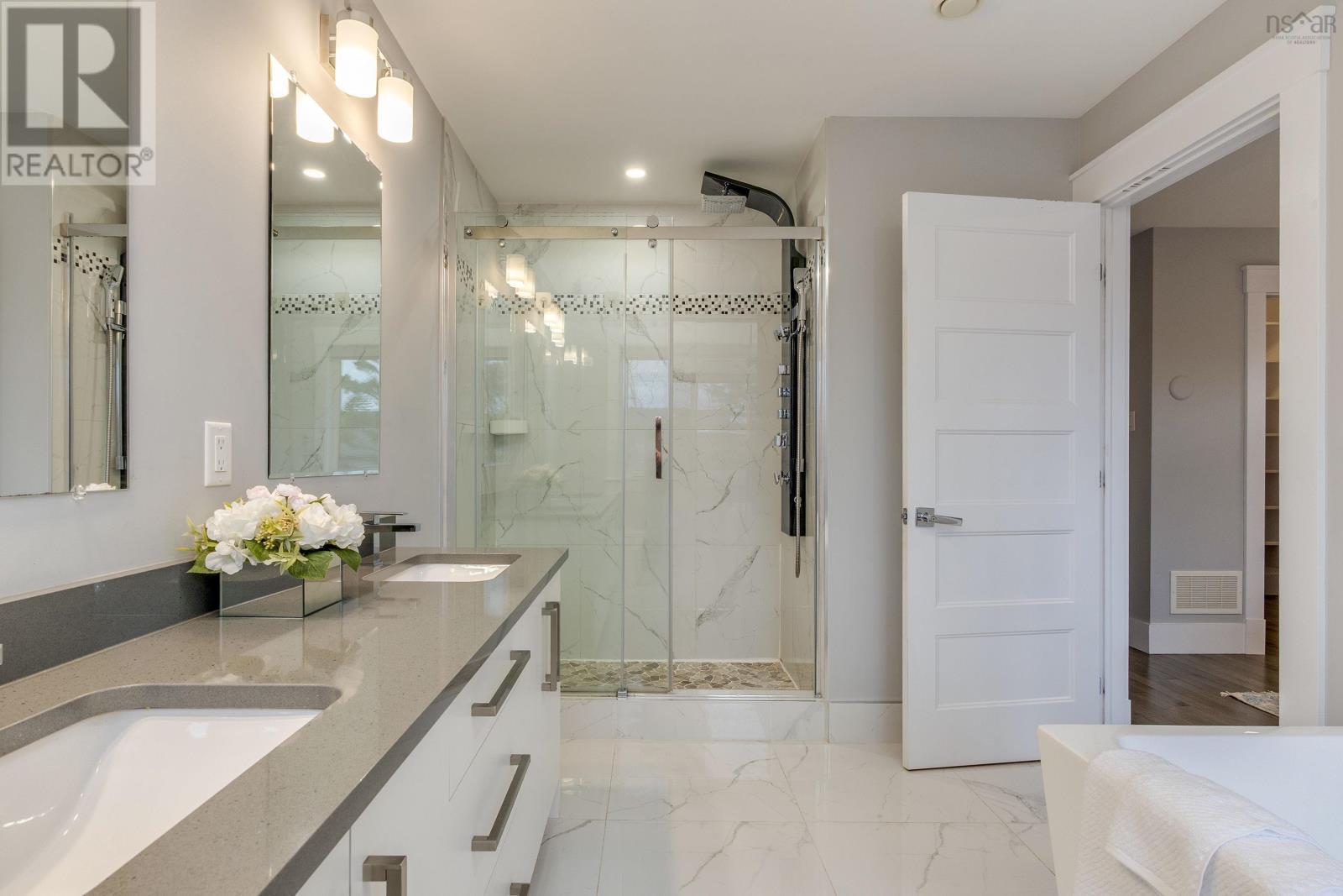 Property 42 of 47 of 99 Tilbury Avenue