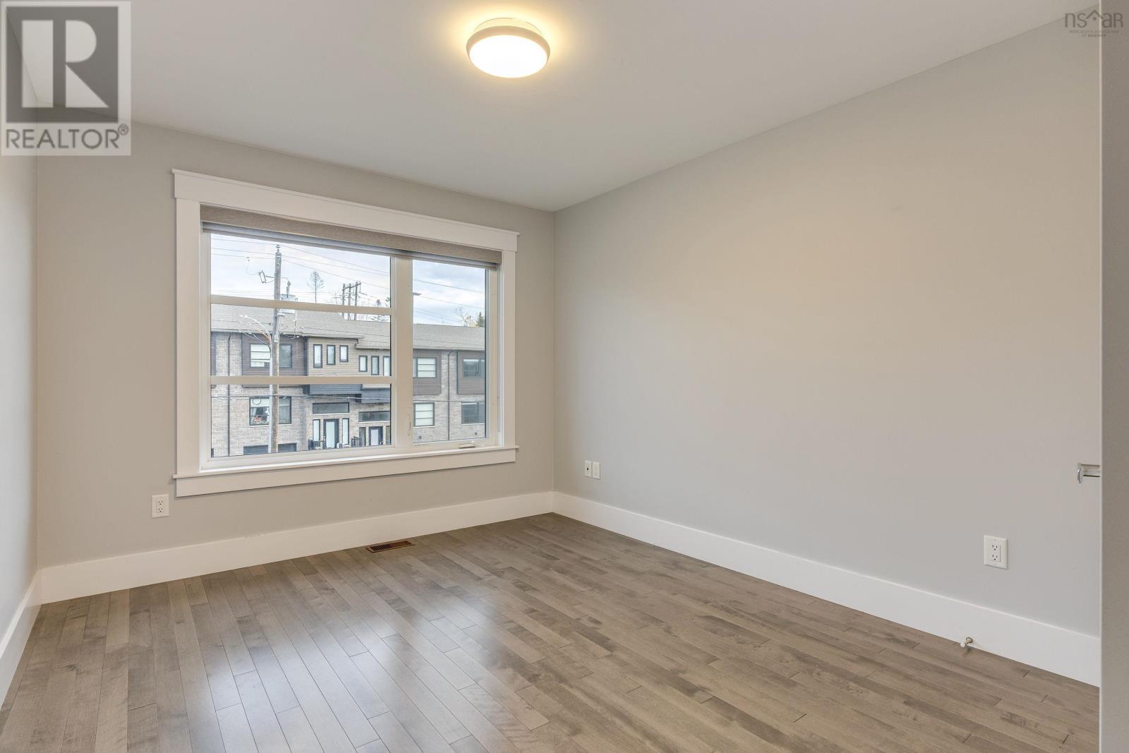 Property 3 of 47 of 99 Tilbury Avenue