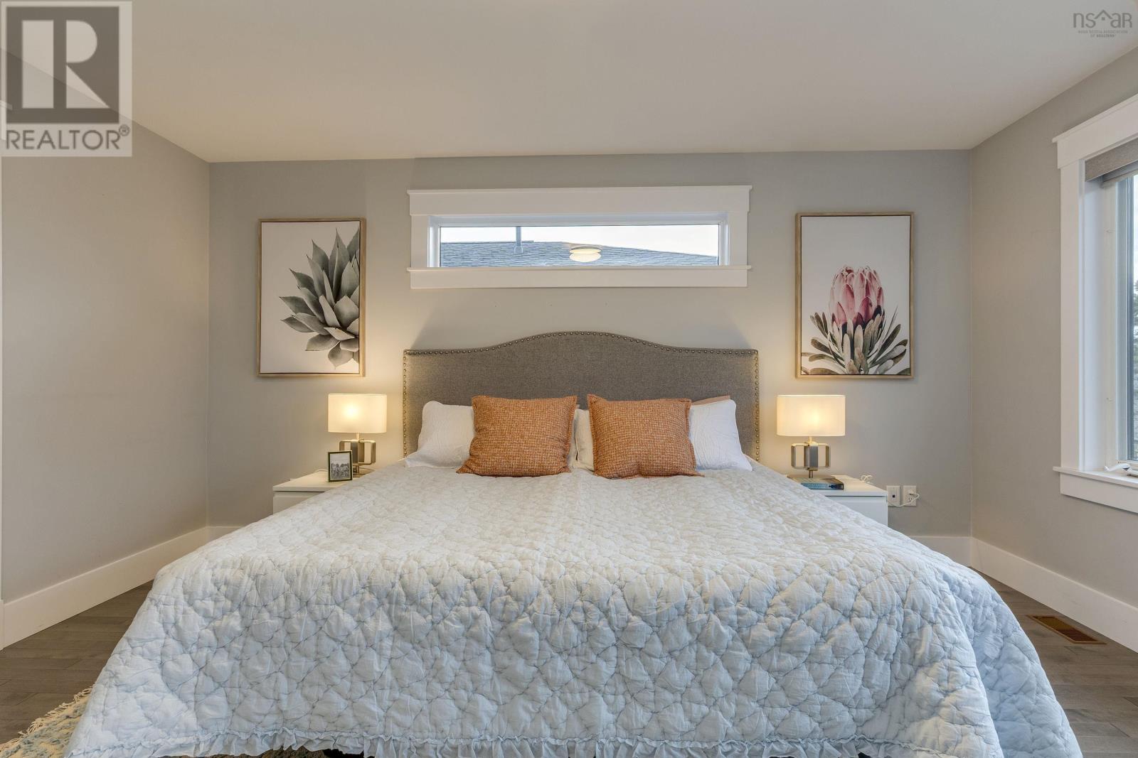 Property 8 of 47 of 99 Tilbury Avenue