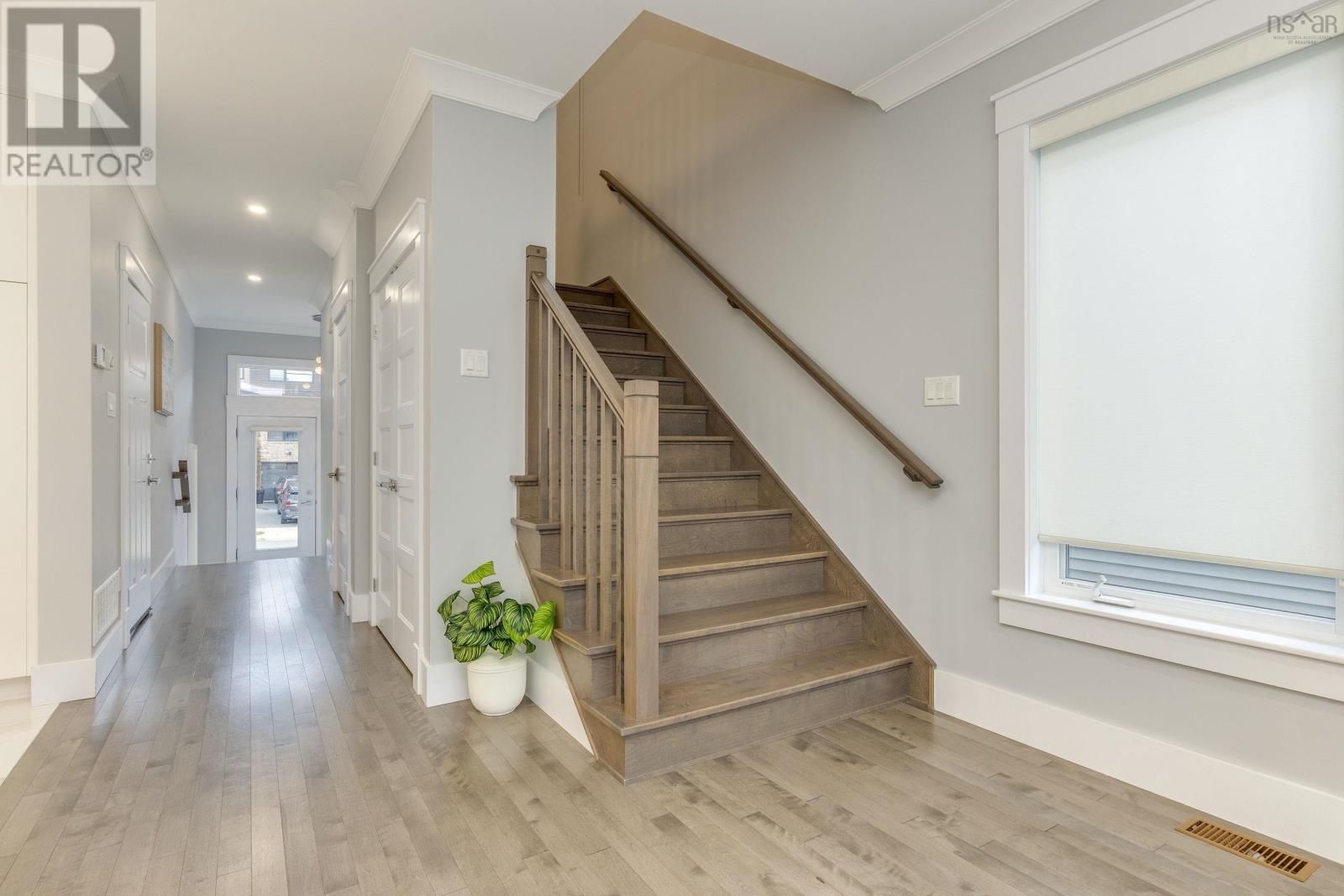 Property 28 of 47 of 99 Tilbury Avenue