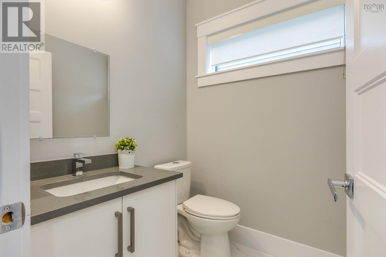 Property 40 of 47 of 99 Tilbury Avenue